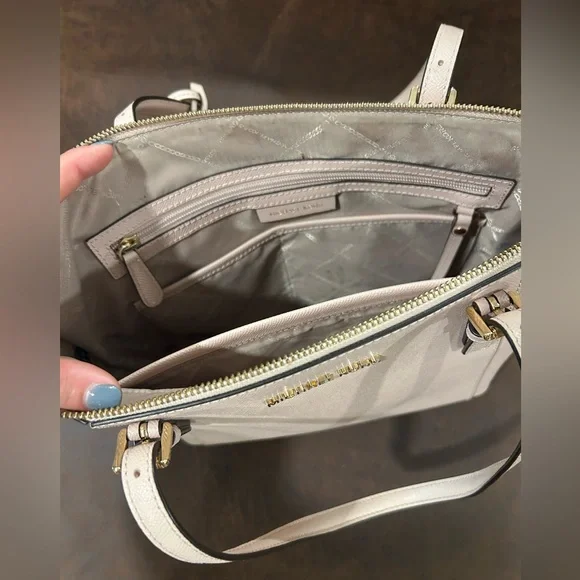 MK Charlotte Large Saffiano Leather Top-Zip Tote Bag - Picture 6 of 7